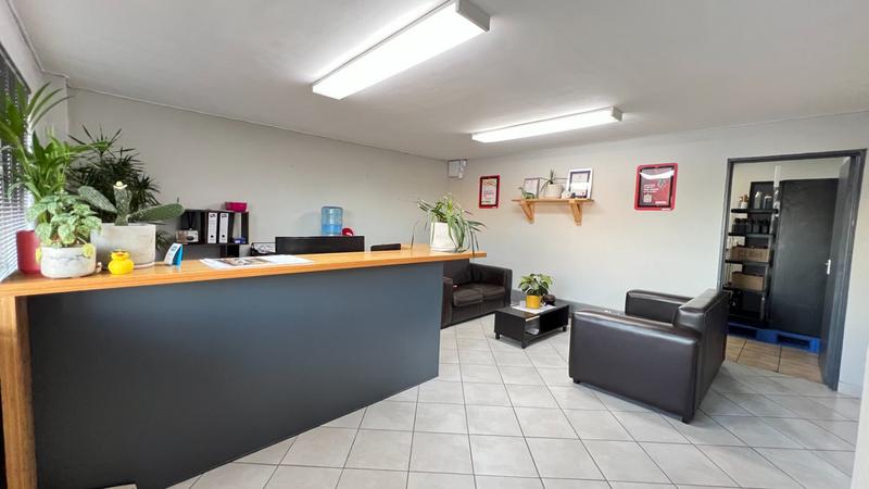 To Let commercial Property for Rent in Montague Gardens Western Cape